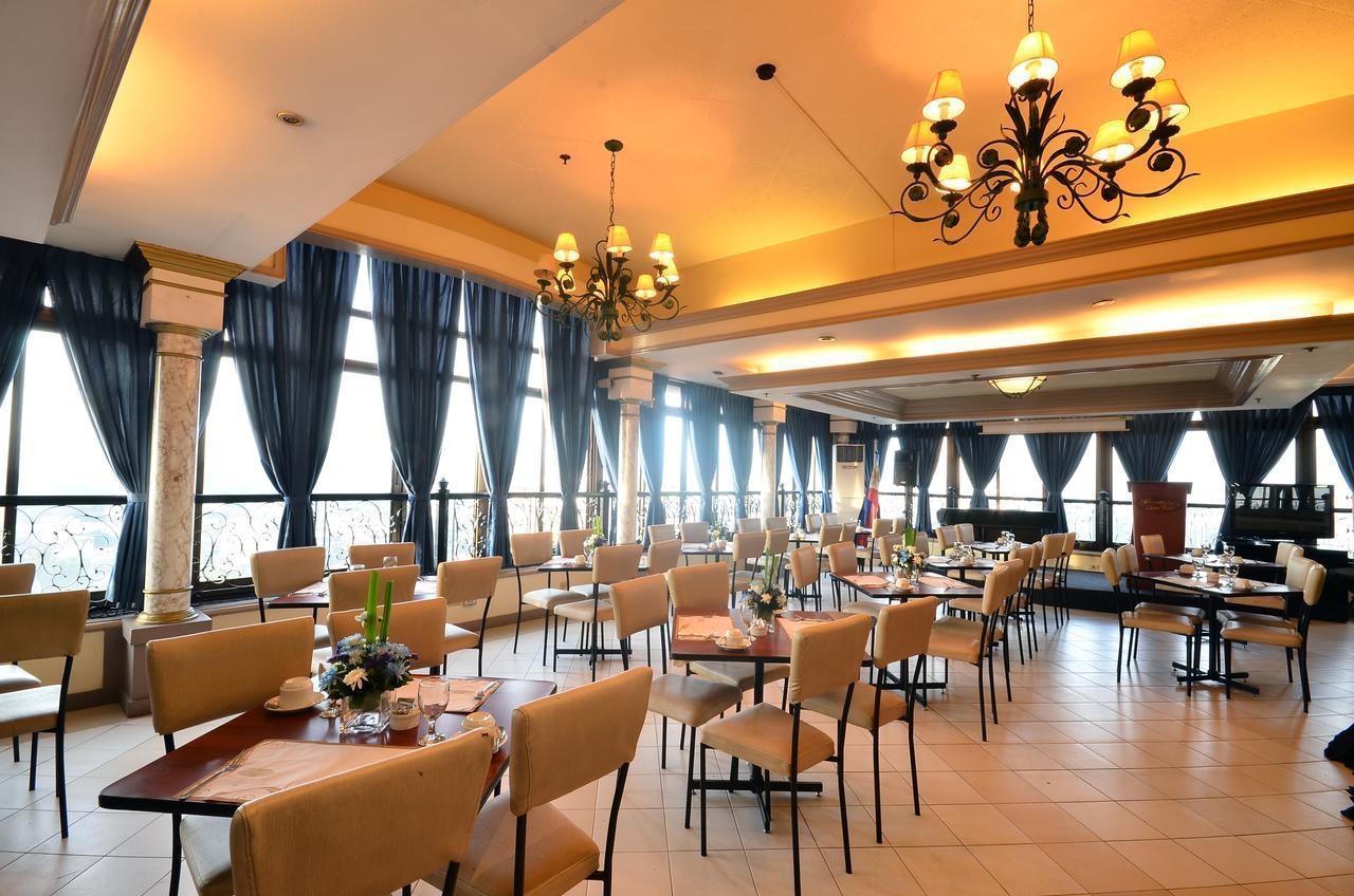 Fernandina 88 Suites Hotel Quezon City Exteriér fotografie