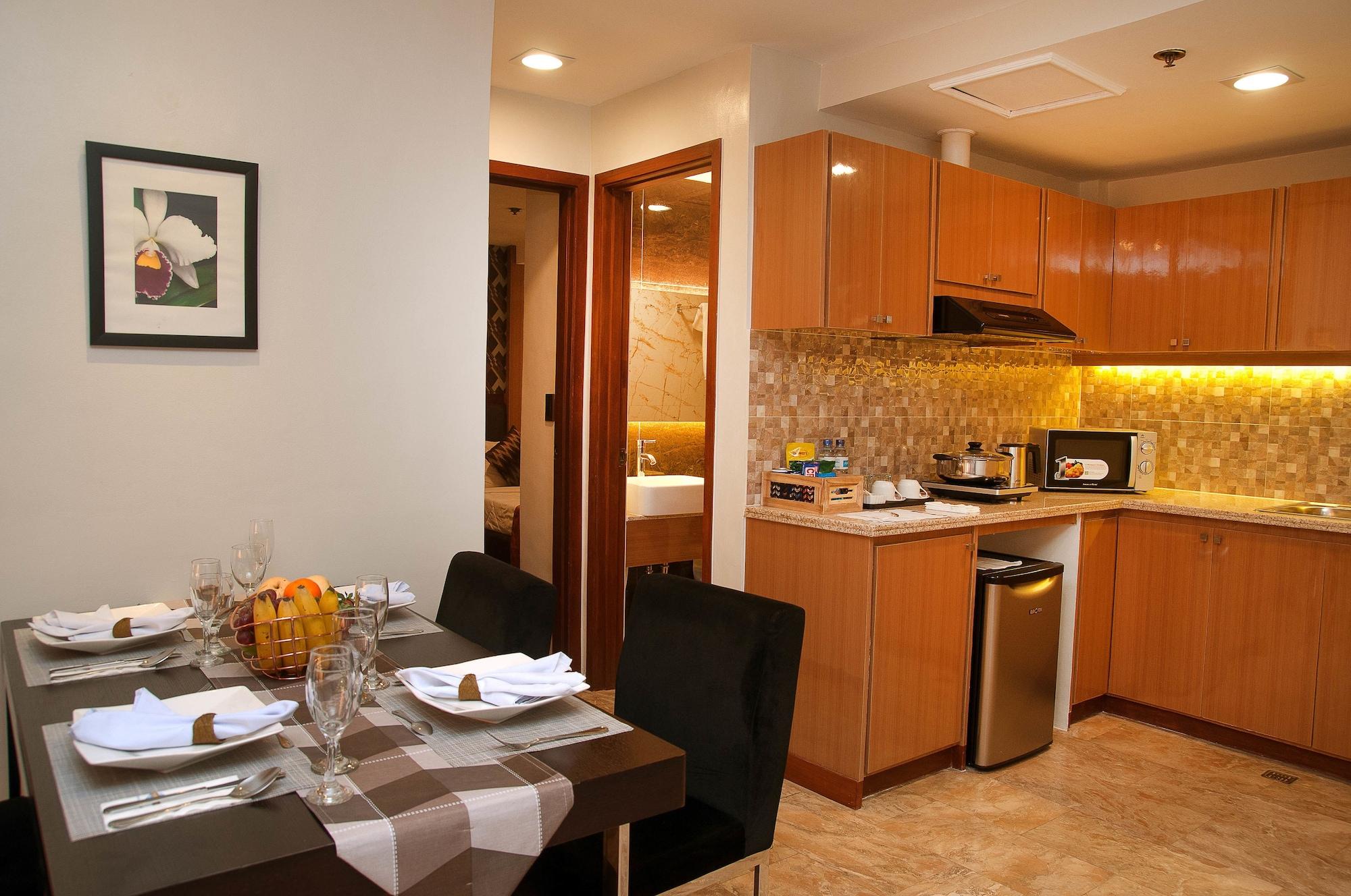 Fernandina 88 Suites Hotel Quezon City Exteriér fotografie