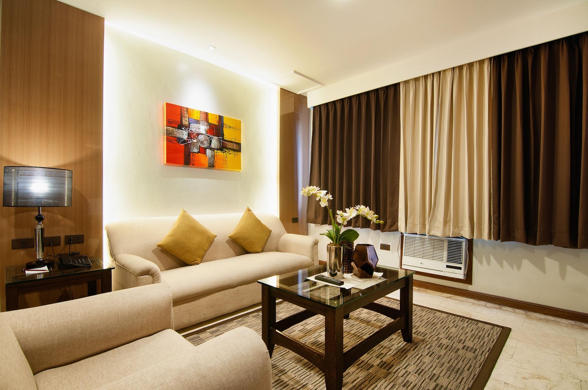 Fernandina 88 Suites Hotel Quezon City Exteriér fotografie