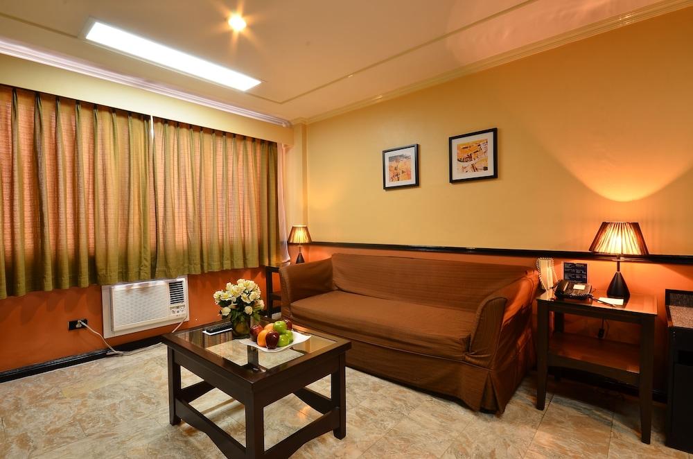 Fernandina 88 Suites Hotel Quezon City Exteriér fotografie