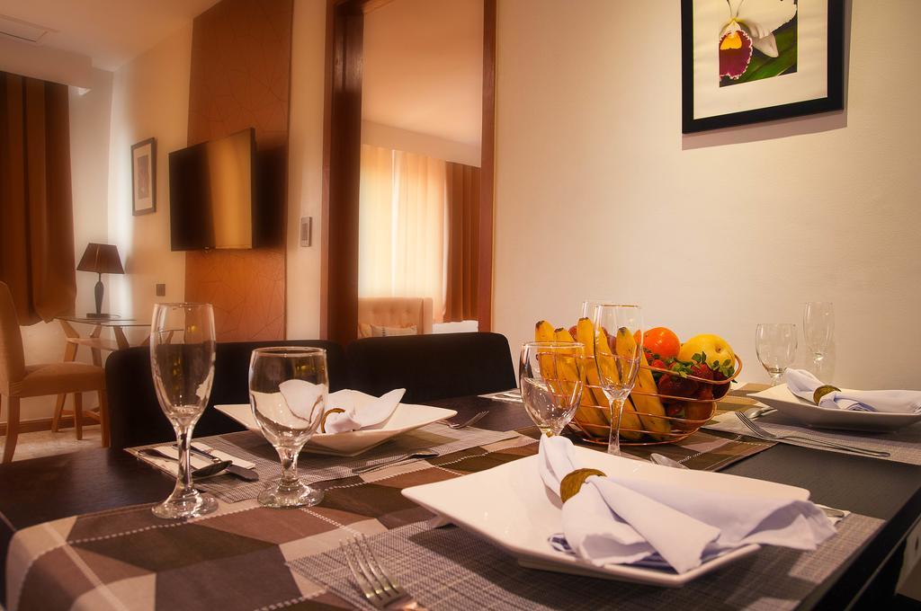 Fernandina 88 Suites Hotel Quezon City Exteriér fotografie
