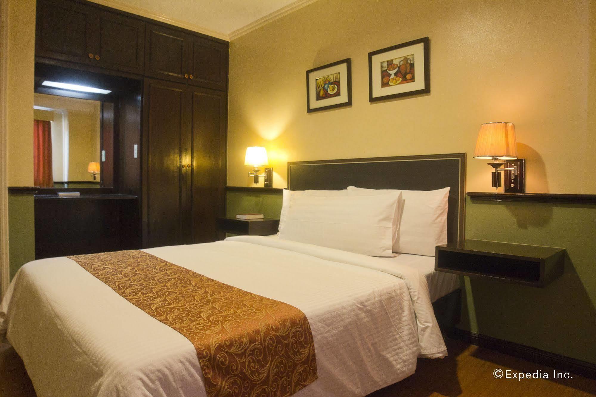 Fernandina 88 Suites Hotel Quezon City Exteriér fotografie