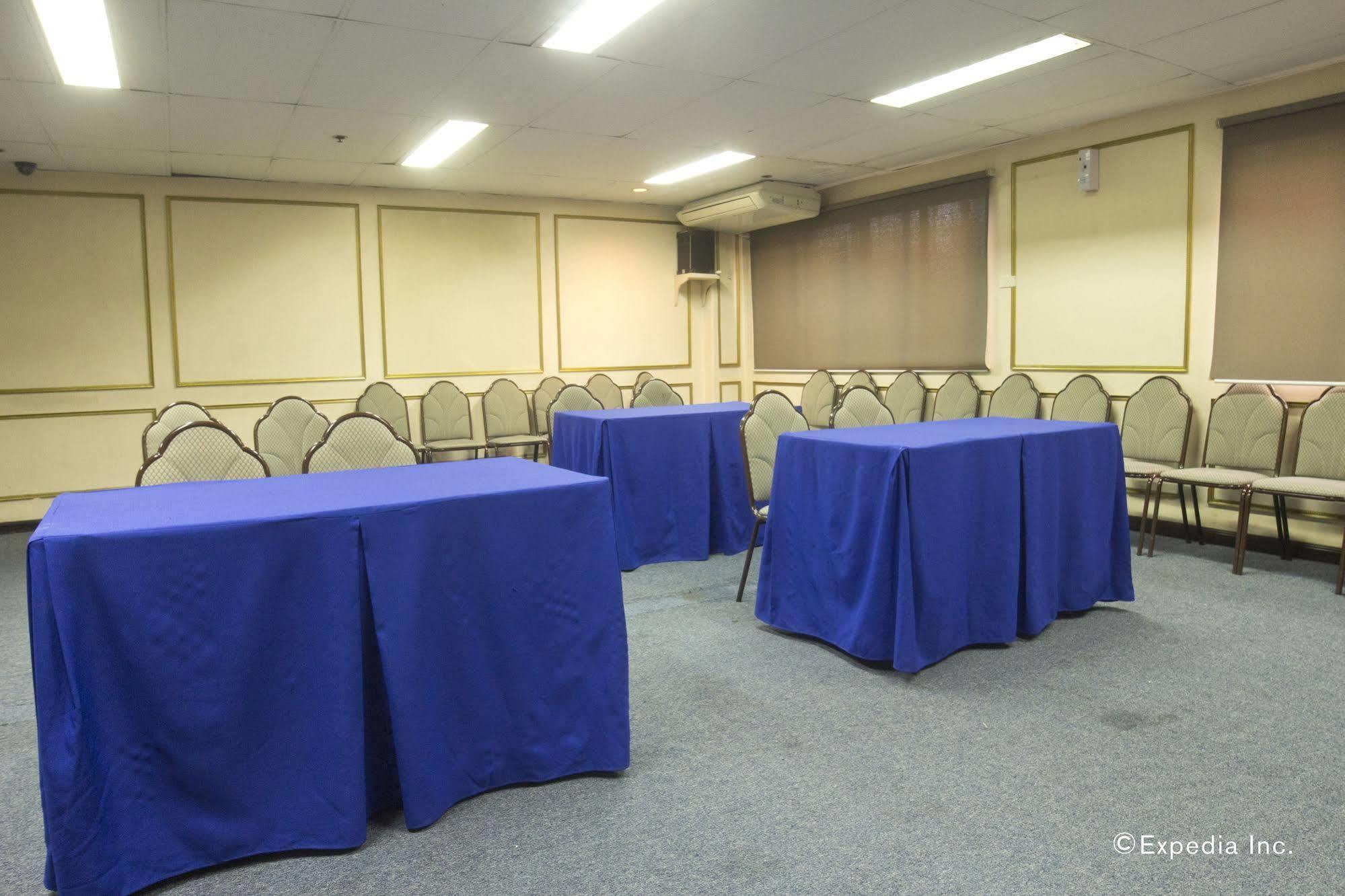 Fernandina 88 Suites Hotel Quezon City Exteriér fotografie